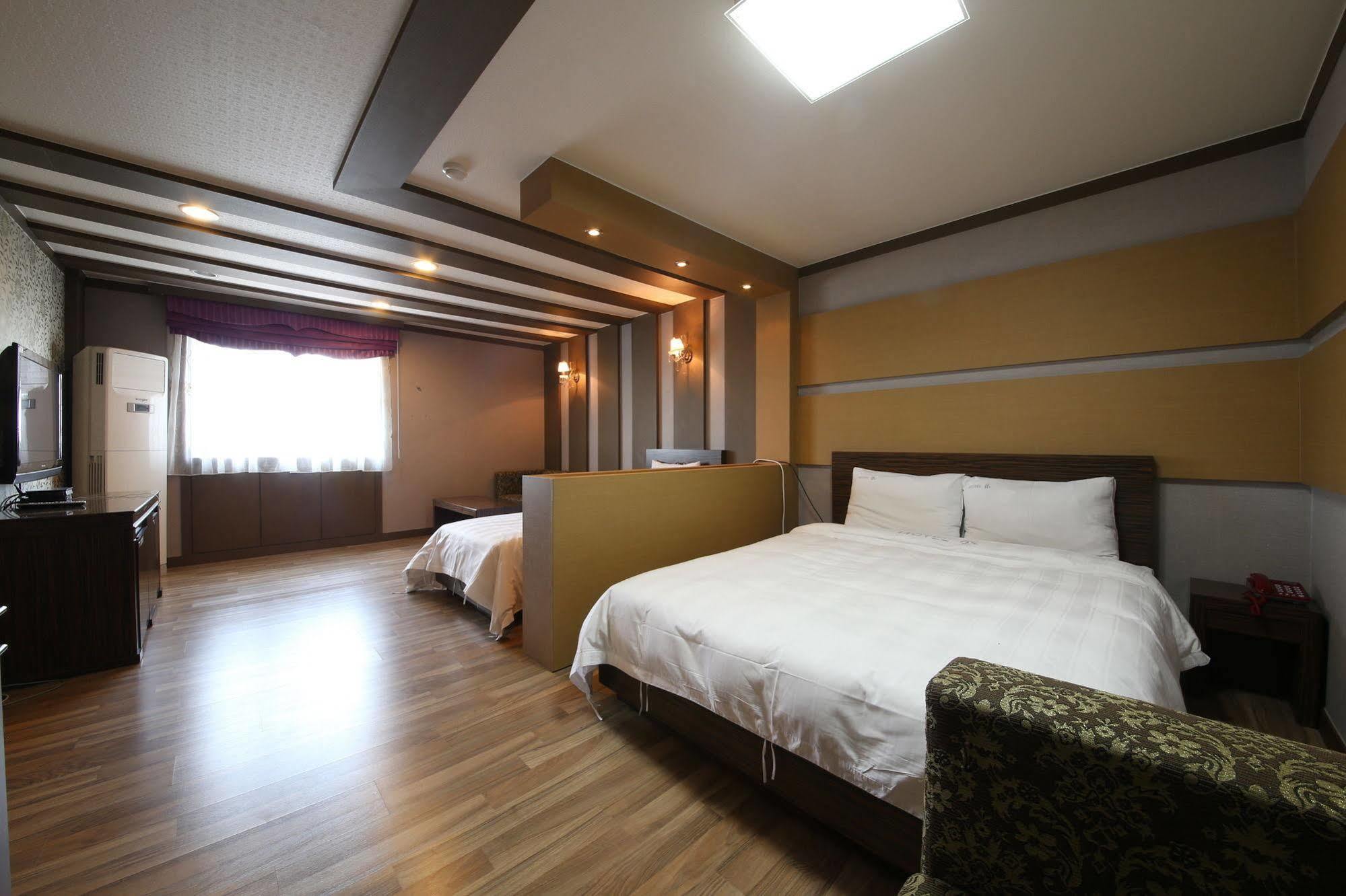 جونسان Yes Motel المظهر الخارجي الصورة