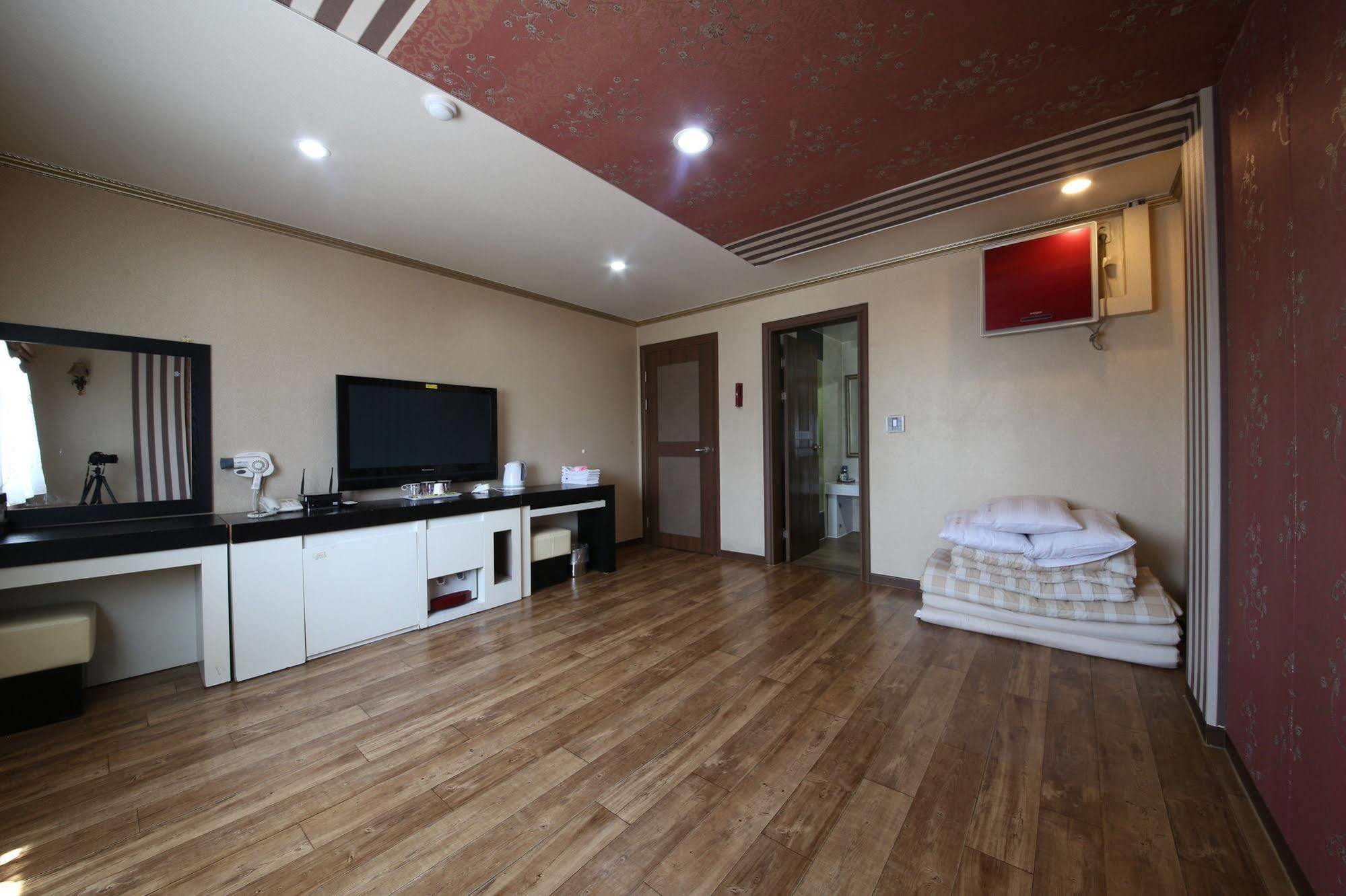 جونسان Yes Motel المظهر الخارجي الصورة