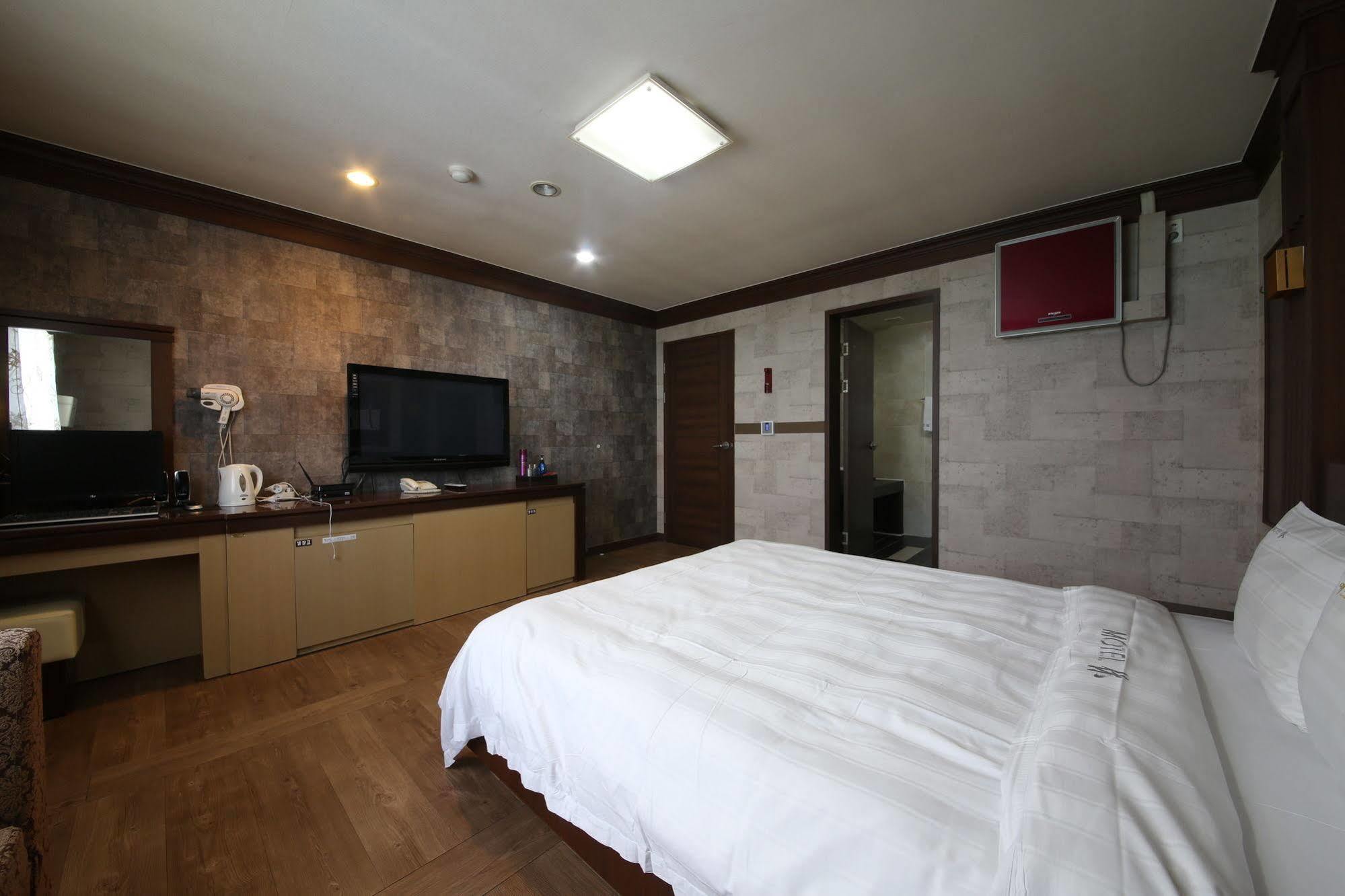 جونسان Yes Motel المظهر الخارجي الصورة