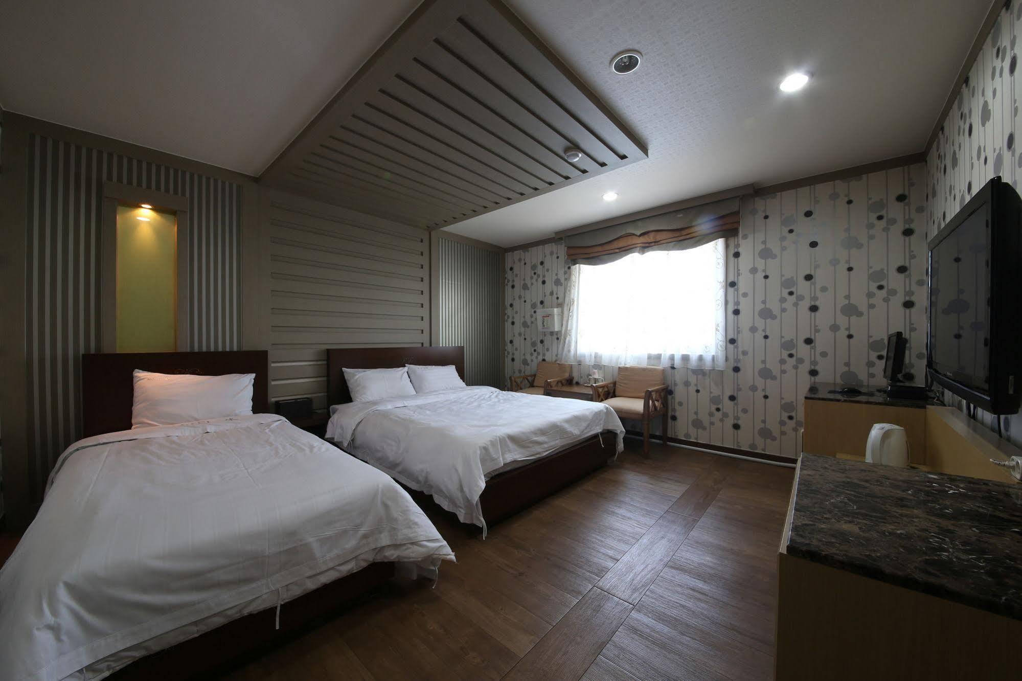 جونسان Yes Motel المظهر الخارجي الصورة